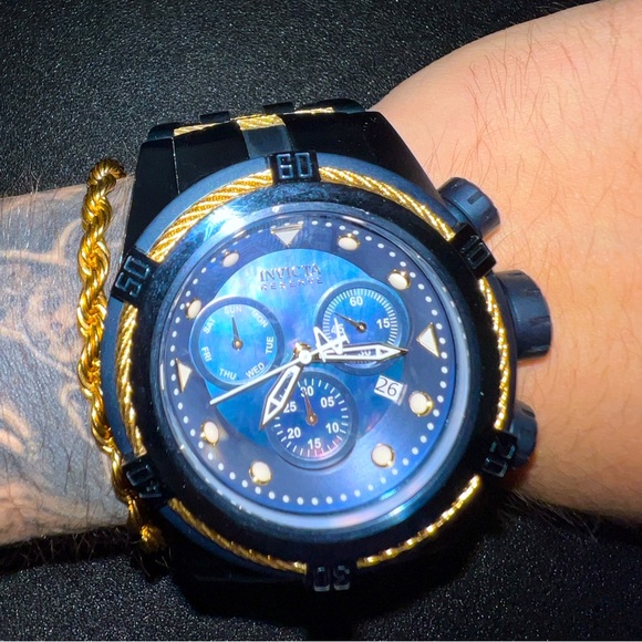 Men’s Watch - Invicta Reverse Bolt Zeus - Picture 2 of 4